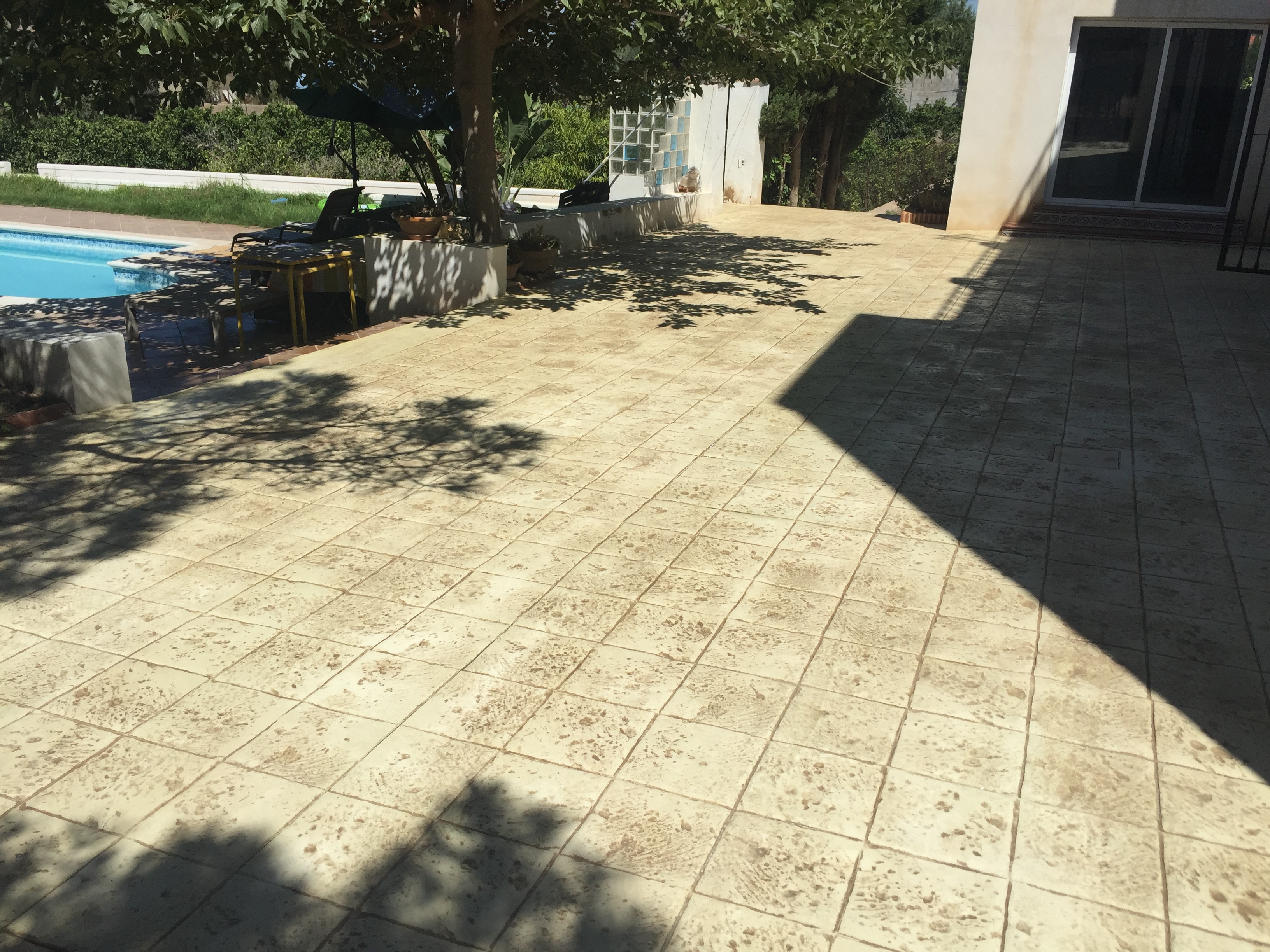 Baldosa volcánica - BALDOSAS - HONTROK -- Hormigón impreso Valencia y